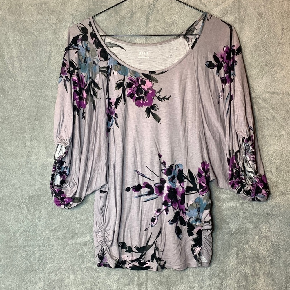 A.n.a. Floral Top